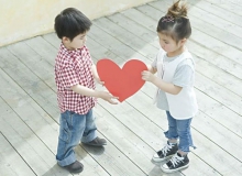10 kỹ năng xã hội nên dạy bé từ 1 tuổi ky nang xa hoi 1