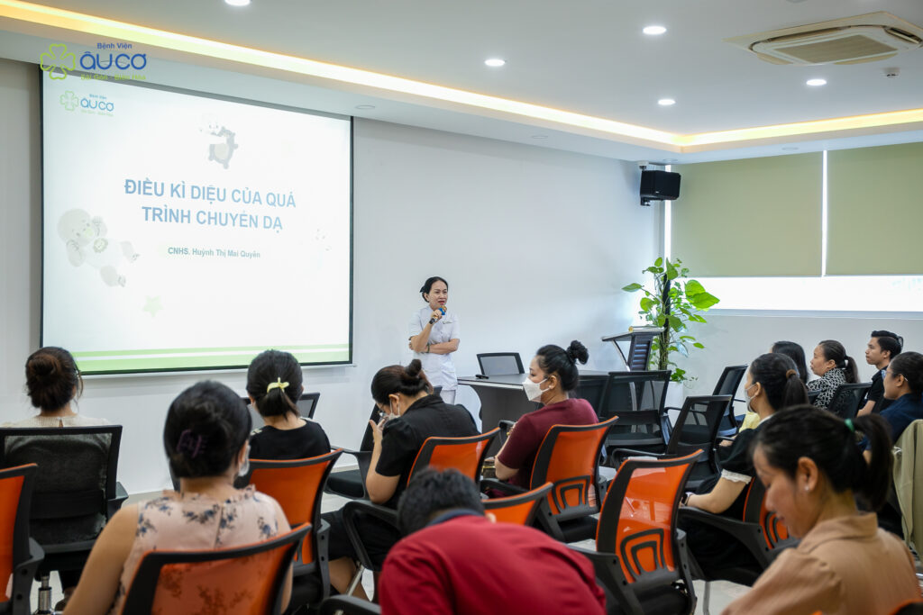 Khép Lại Lớp Tiền Sản Tháng 7 – Hành Trang Vững Chắc Cho Ba Mẹ Trước Ngày Vượt Cạn lop tien san thang 7 5
